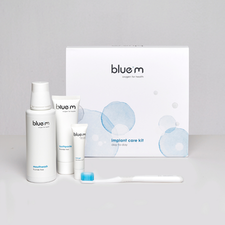 Kit pentru ingrijirea zilnica a cavitatii orale, Blue M 740792