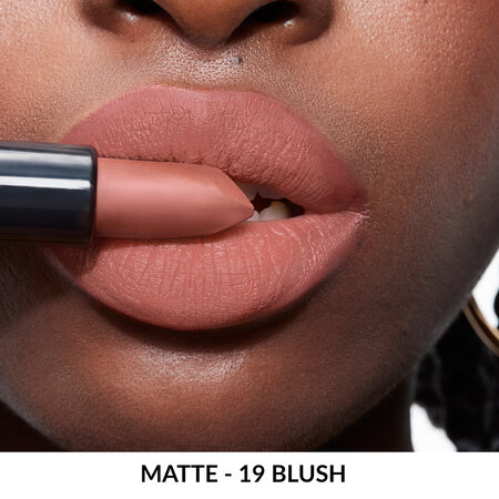 Ruj ultra mat, 19 Blush, 3.6 g, Avon 743108