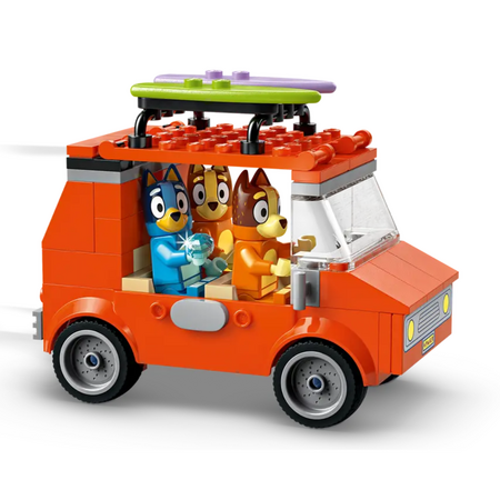 Calatoria familiei lui Blue cu masina la plaja, 4 ani+, 11202, 133 piese, Lego Bluey 743297