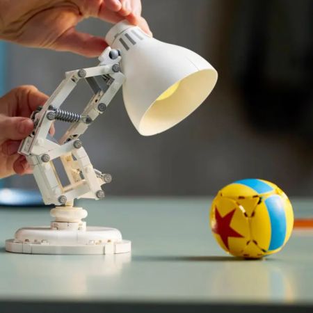 Disney Pixar Luxo Jr., 18 ani+, 21357, Lego Disney 750508