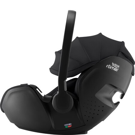 Scaun auto tip scoica cu baza Isofix Baby Safe Pro, 40-85 cm, Onyx Black, 0-15 luni, Britax Romer 750672