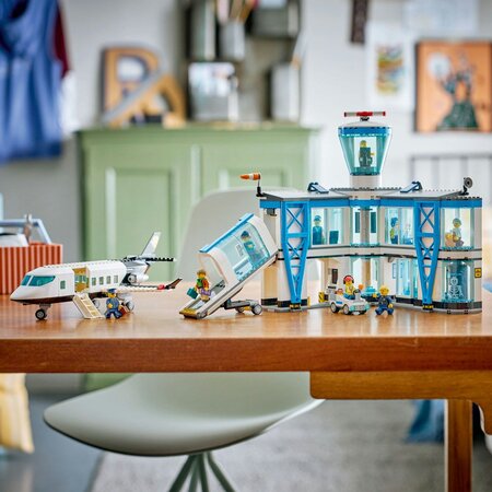 Aeroport cu avion, 8 ani+, 60502, 887 piese, Lego City 752384