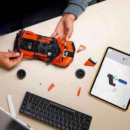 Hipermasina Bugatti Chiron Pur Sport, 9 ani+, 42222, Lego Technic 753152