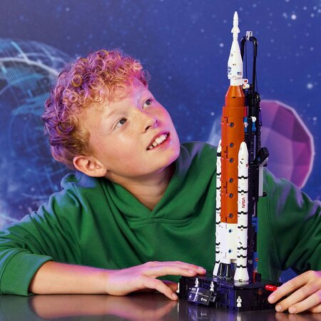 Racheta sistemului de lansare spatiala NASA ARTEMIS, 9 ani+, 42221, Lego Technic 752522