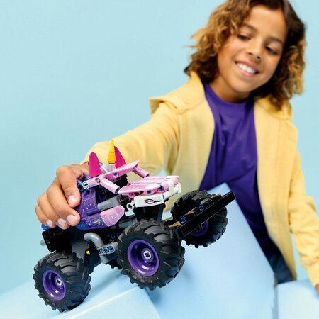 Monster Jam Sparkle Smash cu motor cu arc, 7 ani+, Lego Technic 752594