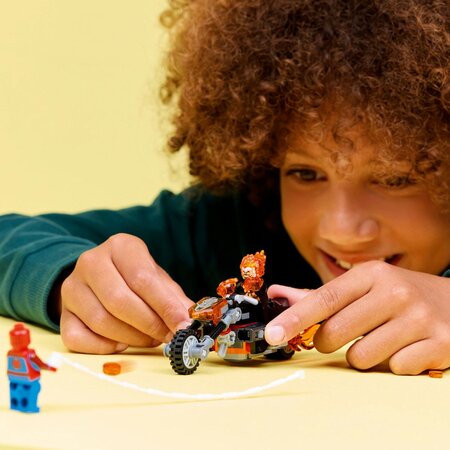Omul Paianjen vs Calaretul fantoma pe motocicleta, 6 ani+, 76335, Lego Marvel 753086