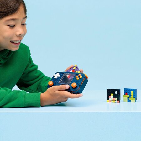 Consola de jocuri video retro, 8 ani+, 31380, 268 piese, Lego Creator 3in1 753536