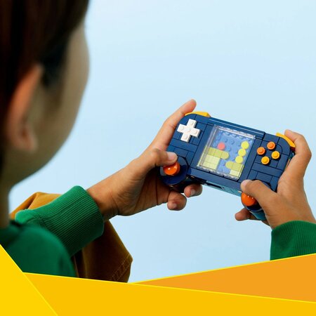 Consola de jocuri video retro, 8 ani+, 31380, 268 piese, Lego Creator 3in1 753535