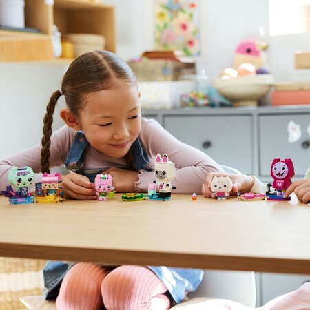 Prietenele pisicute din caramizi ale lui Gabby, 6 ani+, 11215, 324 piese, Lego Gabby`s Dollhouse 753559