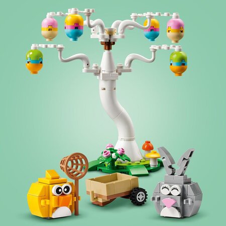 Iepuras si vanatoare de oua de Paste, 8 ani+, 40808, 140 piese, Lego 753759