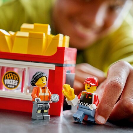 Furgoneta de cartofi prajiti, 5 ani+, 60488, Lego City 754043