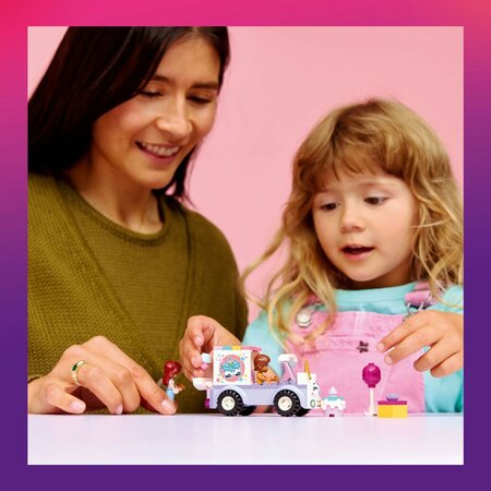 Masina-unicorn pentru livrare de torturi, 4 ani+, 42675, 67 piese, Lego Friends 754175