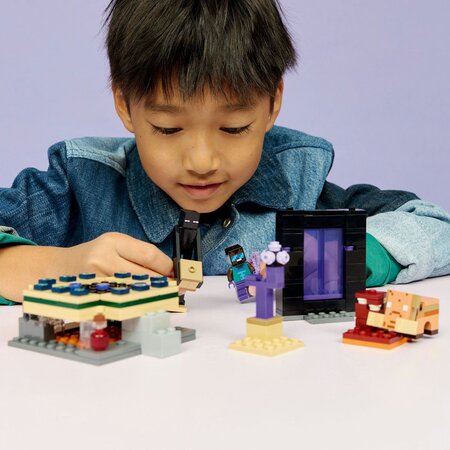 Calatorie prin portalurile Nether si End, 7 ani+, 21584, Lego Minecraft 754414