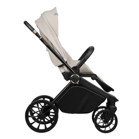Carucior sport spatar reglabil 3 pozitii Mika Plus, pana la 22 kg, Bej, Lionelo 755608