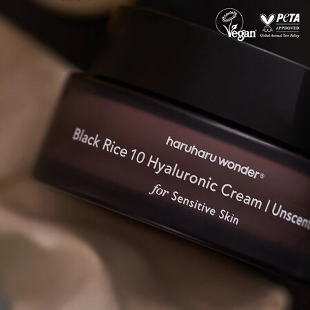 Crema hidratanta Black Rice fara parfum, cu 10 tipuri Acid hialuronic, 50 ml, Haruharu Wonder 757051