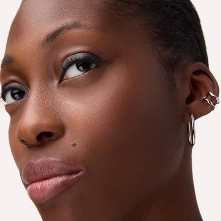 Creion de ochi negru Jewel Glide Effect, 010 Black Diamond, 1.5 g, Catrice 761291