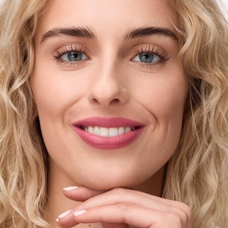 Ruj mat Blur-Real Matte, 010 Blur Me Baby, 3 g, Catrice 761360
