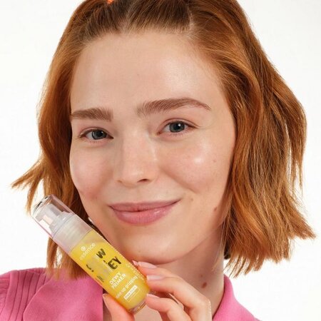 Primer gel cu efect luminos Glow like Honey, 30 ml, Essence 767160
