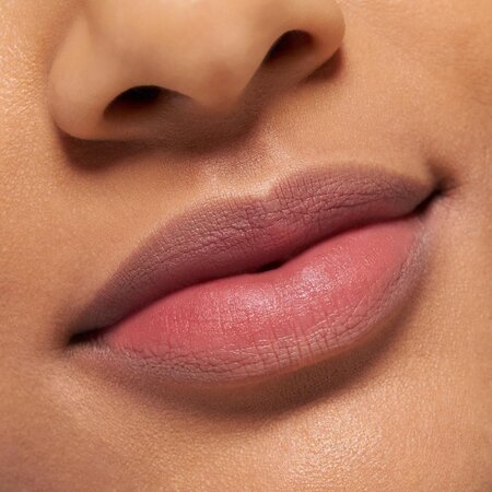 Ruj crema mat BLUR souffle, 01 Deep Scroll, 3.6 ml, Essence 767263
