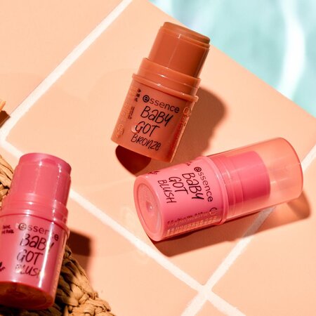 Fard de obraz Baby got blush, 30 Rose all day, 5.5 g, Essence 767408