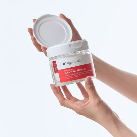 Dischete pentru curatarea tenului cu efect exfoliant si hidratant Daily Derma, 70 bucati, Nightingale 767665