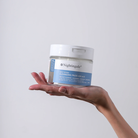 Dischete pentru curatarea tenului pH 5.5 cu efect hidratant Daily Derma, 70 bucati, Nightingale 768199