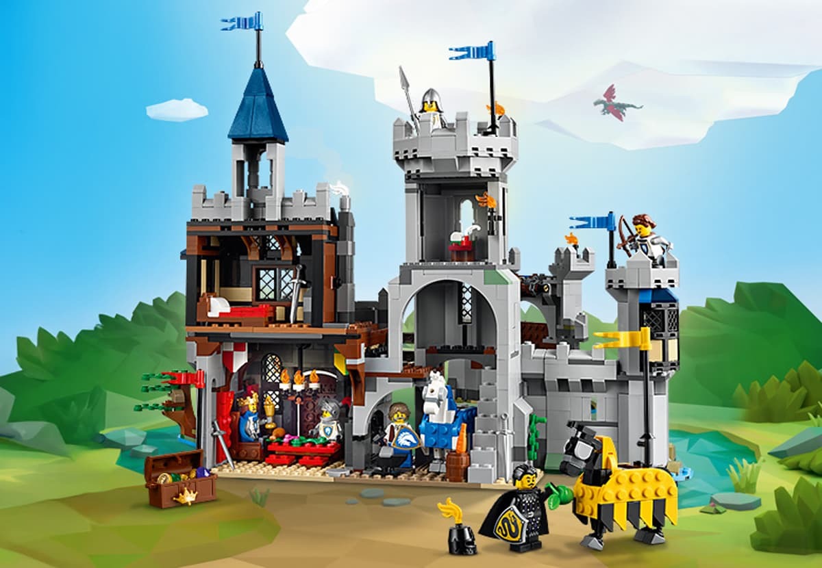 LEGO Creator 3 in 1 Castel medieval cu cavaleri