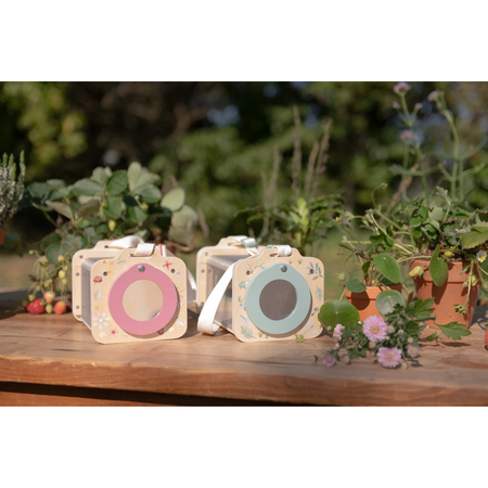 Cutie pentru insecte cu lupa Forest Friends, 3 ani+, Little Dutch 773384