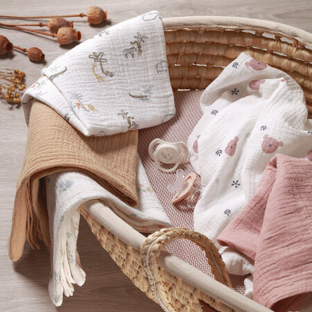 Scutece creponate din muselina, 70x70 cm, Pink, 3 bucati, Babyono 774499