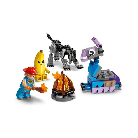 Tabara lui Peely si Sparkplug, 7 ani+, 77075, 250 piese, Lego Fortnite 782041