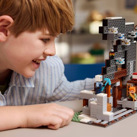 Mina Tarnacop, 8 ani+, 21277, 530 piese, Lego Minecraft 782445