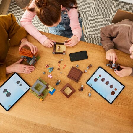 Avanpostul Jefuitorului si Distrugator, 9 ani+, 21278, 665 piese, Lego Minecraft 782594