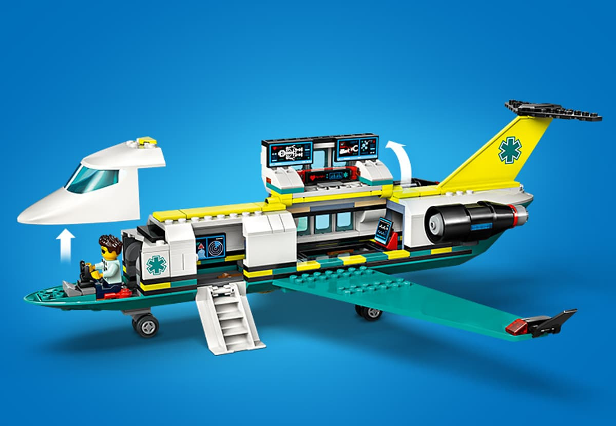 LEGO City avion ambulanta pentru urgente