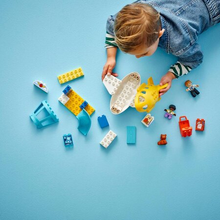 Prima oara la aeroport, 2 ani+, 10443, 23 piese, Lego Duplo 782810