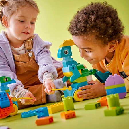 Dinozauri pe roti 3 in 1, 3 ani+, 10451, 108 piese, Lego Duplo 782825