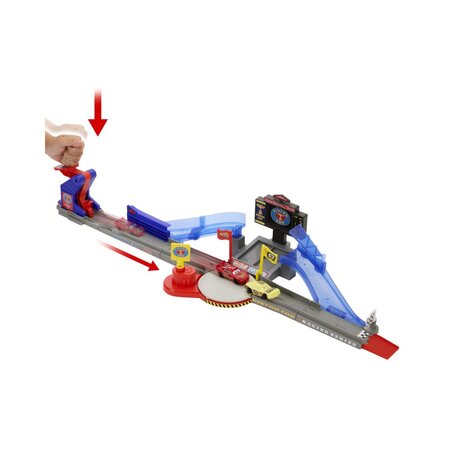 Pista de curse Piston Cup cu masunuta inclusa, 4 ani+, Disney 783018