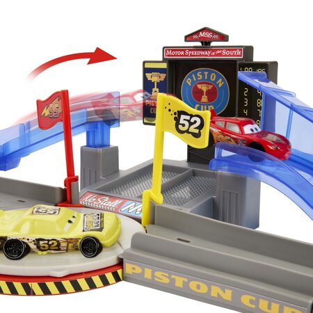 Pista de curse Piston Cup cu masunuta inclusa, 4 ani+, Disney 783024