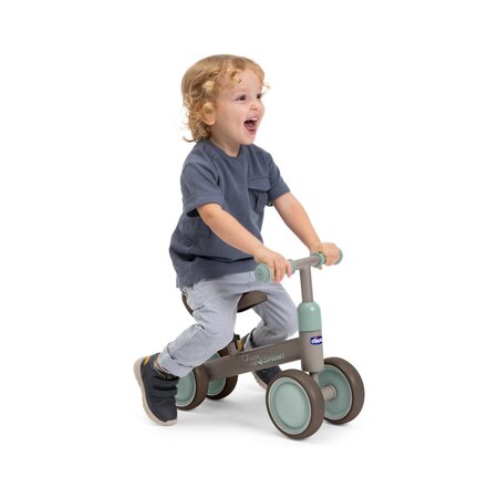 Bicicleta cu 4 roti Ride on, Grej, 12 luni+, Chicco 783185