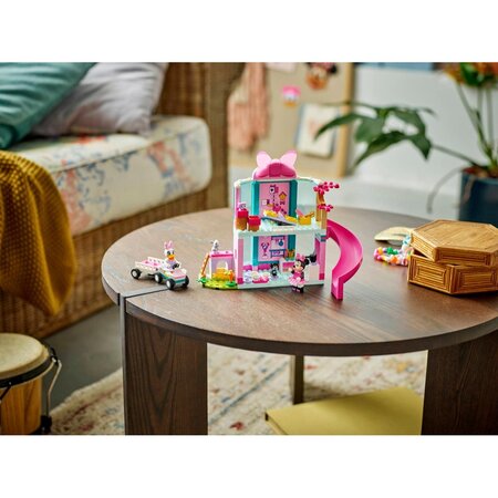 Hotelul pentru animale de companie a lui minnie Disney, +4 ani, 161 piese, Lego 783333