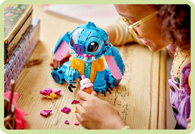 LEGO Disney Stitch accesorii floare si con de inghetata