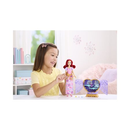 Papusa Ariel Jewel Reveal, 3 ani+, Disney 783361