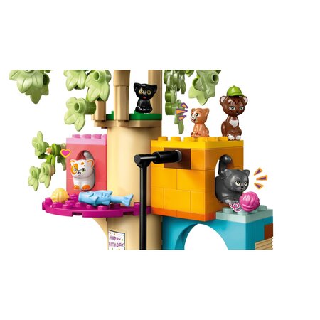 Petrecere de ziua de nastere a pisicii si casuta din copac Friends, 6 ani+, 42666, 321 piese, Lego 783481