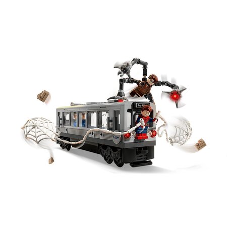Lupta pe acoperisul trenului dintre Omul Paianjen si Doc Ock Marv, +9 ani, 76321, 393 piese, Lego 783559