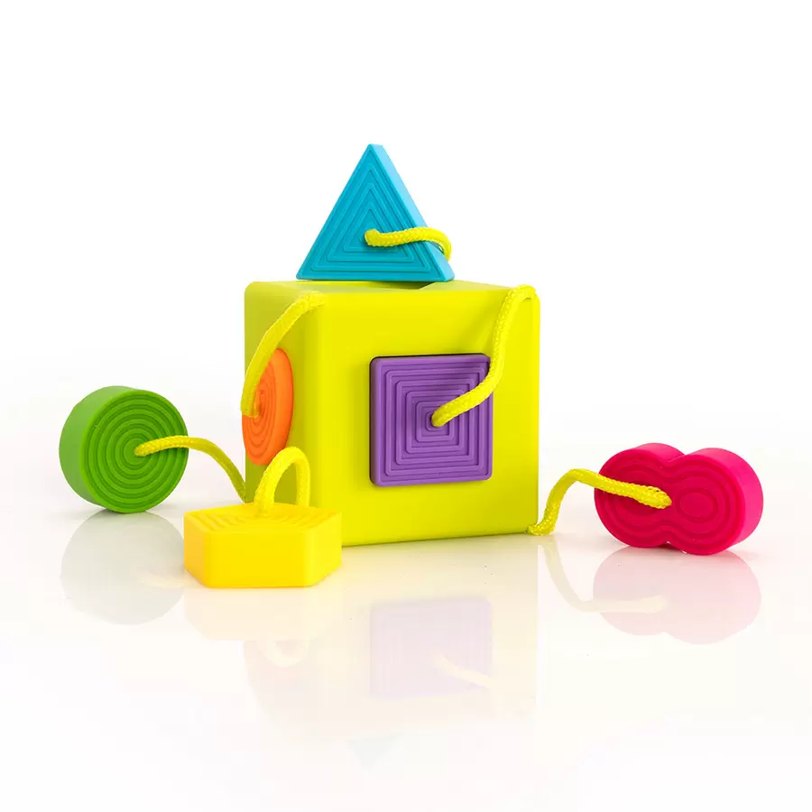 Cub senzorial educativ cu forme din silicon OombeeCube, 10 luni+, Fat Brain