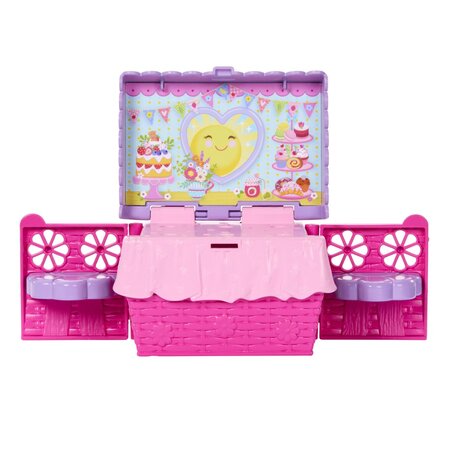 Papusa Barbie Family and Friends, Clubul lui Chelsea petrecere cu ceai surpriza, 3 ani+, Mattel 784170