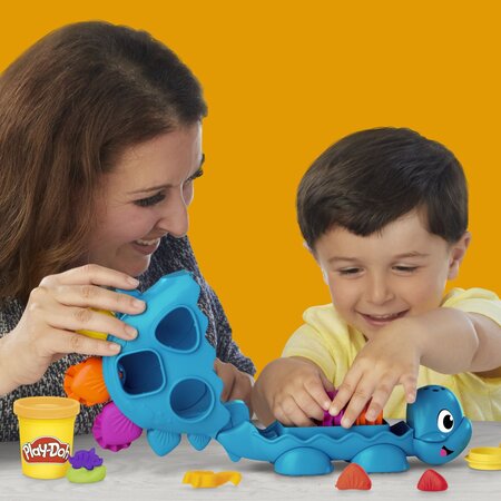 Jucarie cu activitati Dinozaur cu forme si culori, 2 ani+, Play Doh 784187