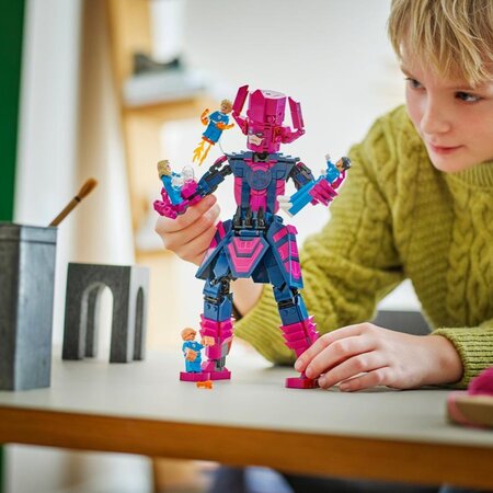 Figurina de constructie: Cei 4 fantastici vs Galactus Marvel, +9 ani, 427 piese, Lego 784306
