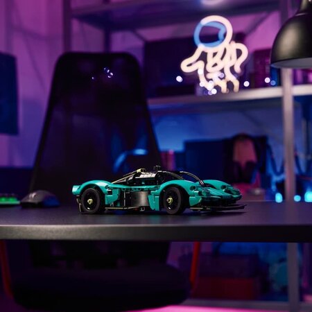 Aston Martin Valkyrie Technic, 9 ani+, 42208, 707 piese, Lego 784369