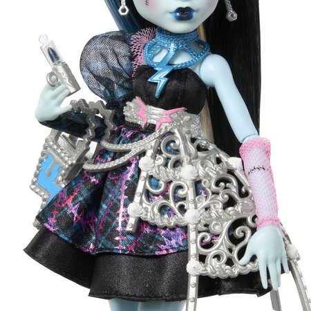 Papusa cu accesorii, Scary Sweet Birthday Frankie Stein, 4 ani+, Monster High 785400