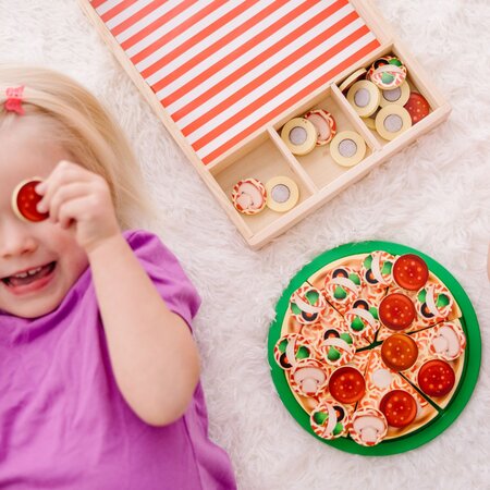 Set de joaca din lemn, Petrecere cu Pizza, + 3 ani, 6074863, Melissa & Doug 785691